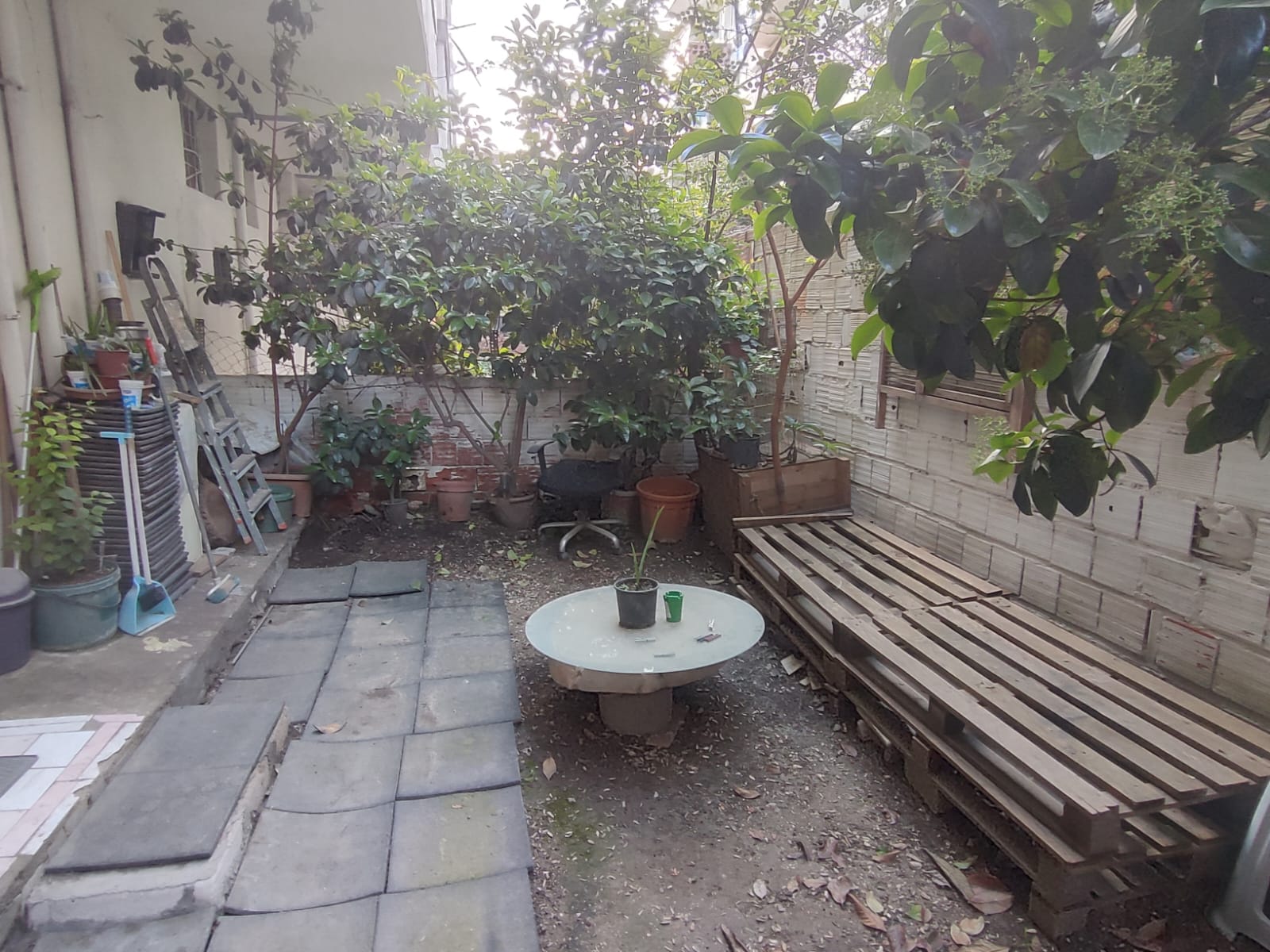 Cadde üzerinde cirosu yüksek dükkan