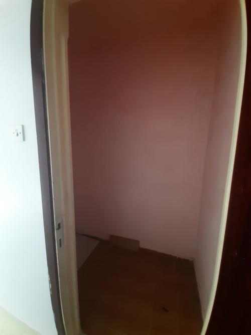 Bostanlı da, Asansörlü Doğalgazlı Ara Kat Köşe Aydınlık Daire.